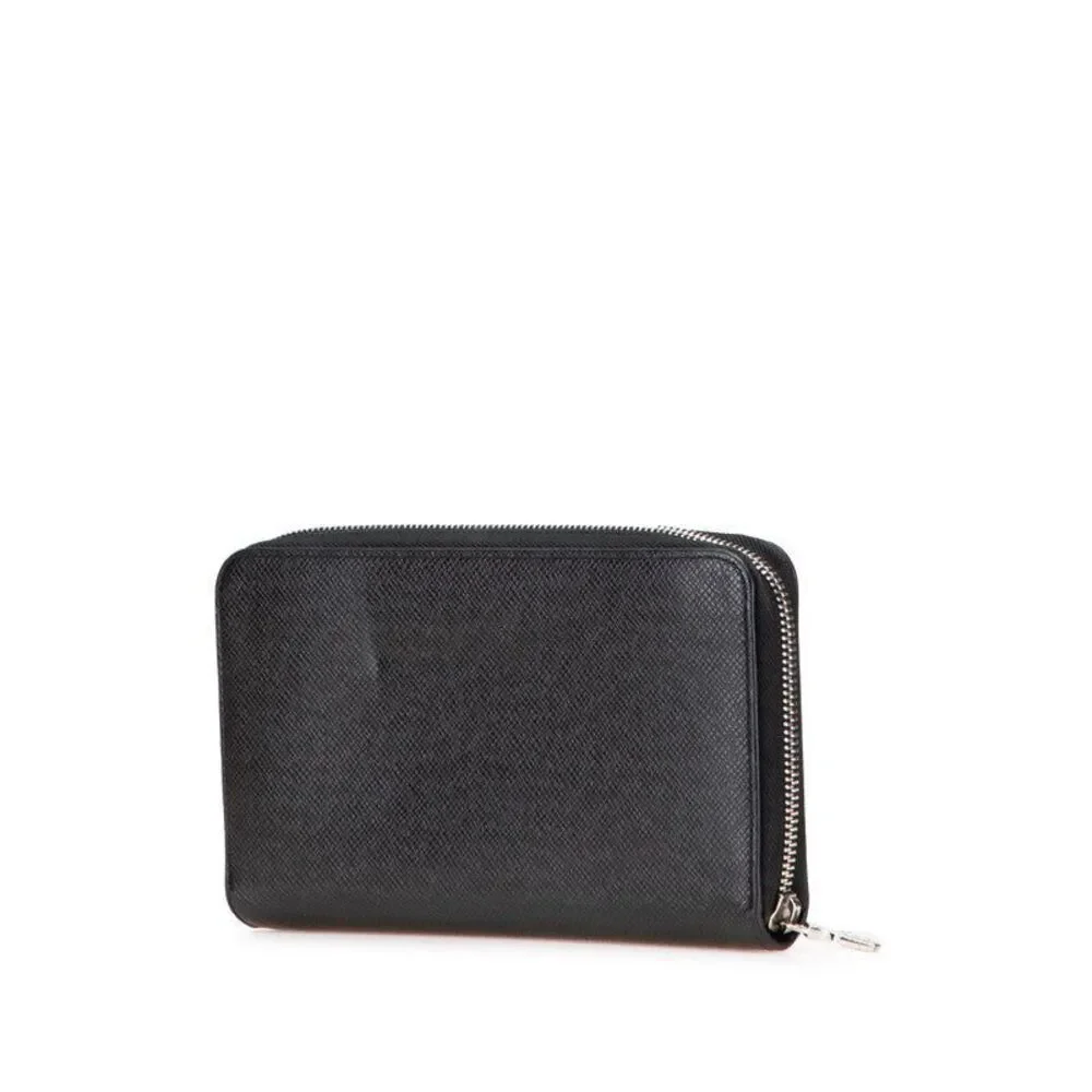 Louis Vuitton Zippy Organizer Taiga Long Wallet